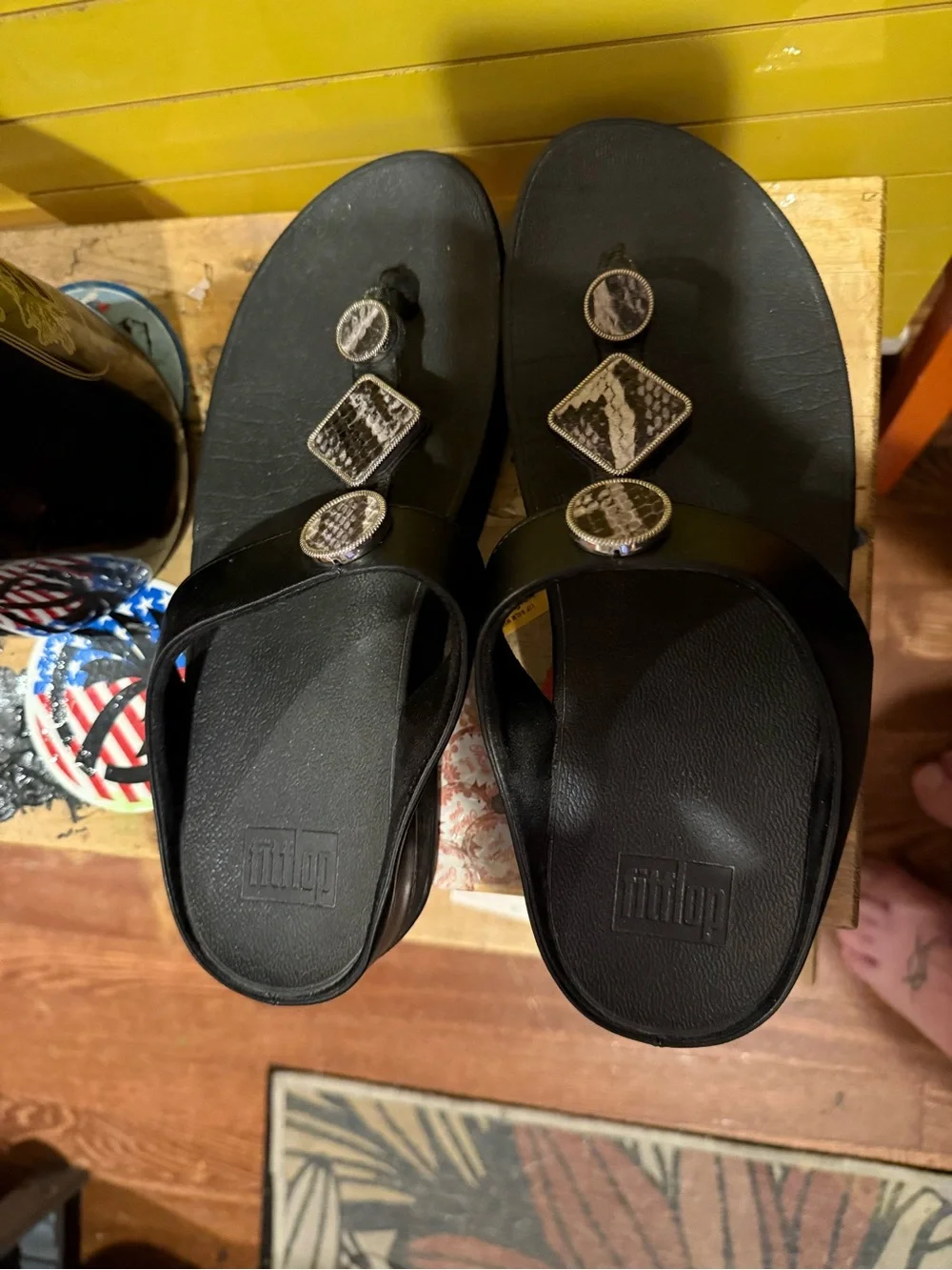Fitflop Black Snake-Print Embellished Toe-Post Sandals
